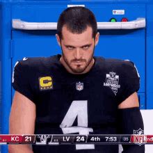 700 sec Dimensions 498x280 Created 10122020, 70421 PM. . Derek carr crying gif